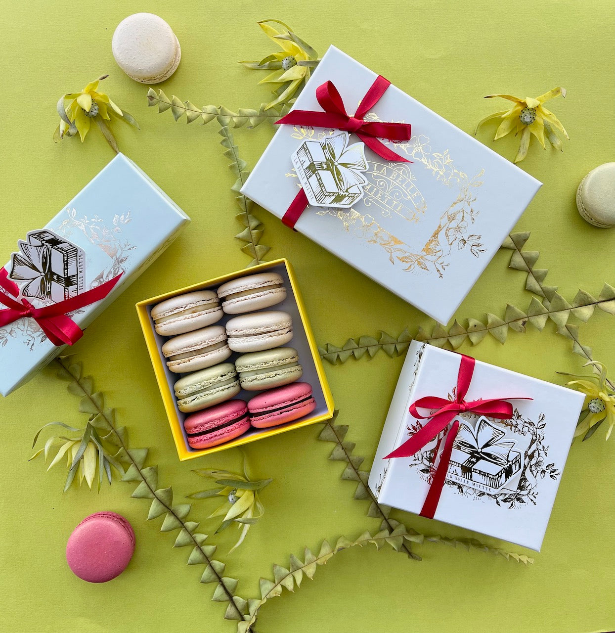 Christmas Selection – 8pc Macaron Gift Box